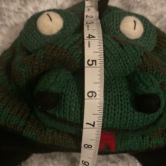 Ark Dragon Wool Toque - Picture 5 of 7